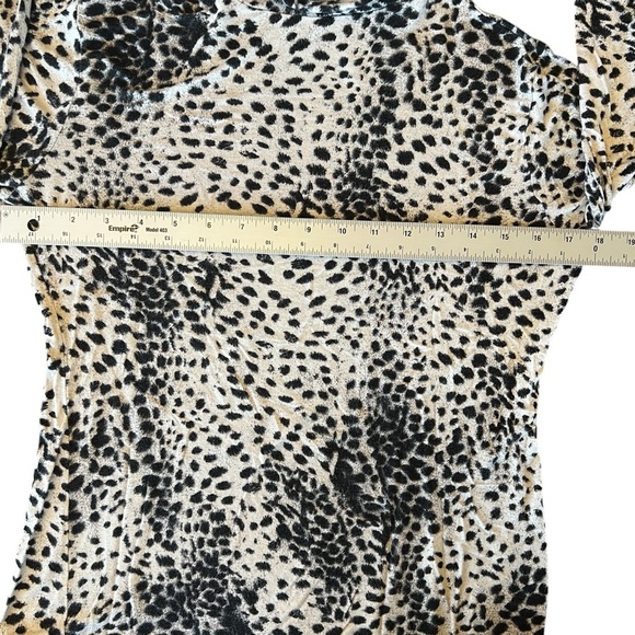 Fabrizio Gianni Animal Print Turtle Neck Blouse Women’s Size L - Picture 4 of 9